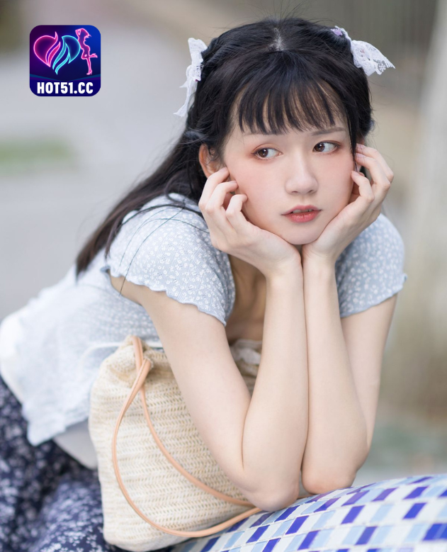 Ce Er Qing Hotlive