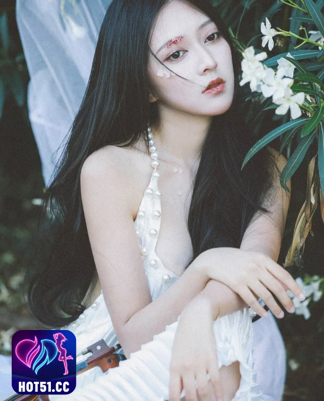 Ying Ying Chi-Hot51