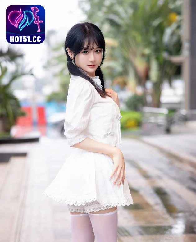 You You-Hot51