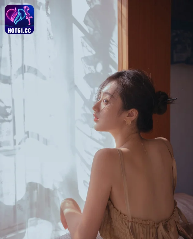 Yin He San Qian Li-Hot51