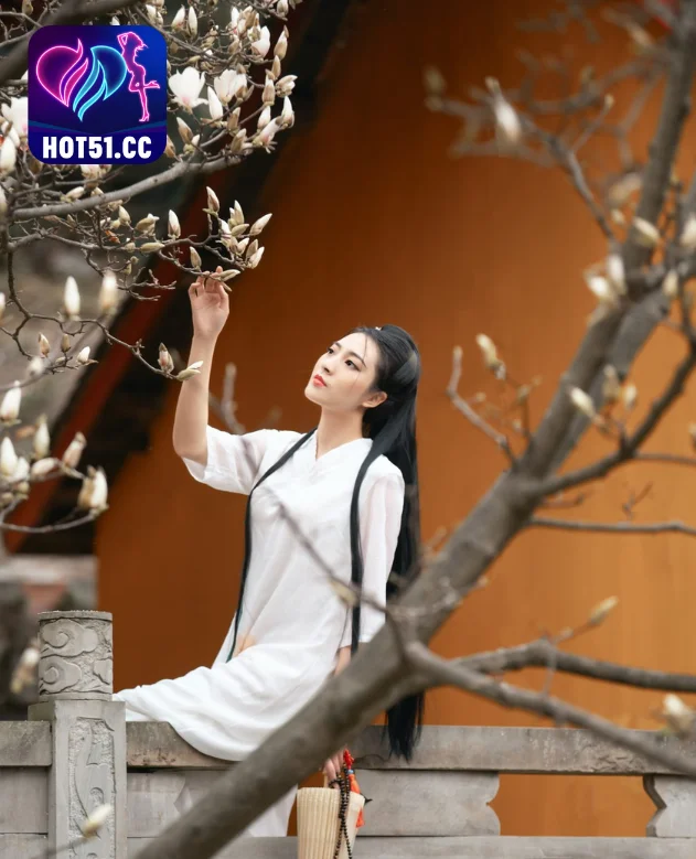 Ming Yue-Hot51 