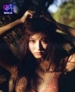 Yumi-Hotlive