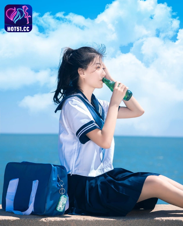 Qiu Lao Xi-Hot51
