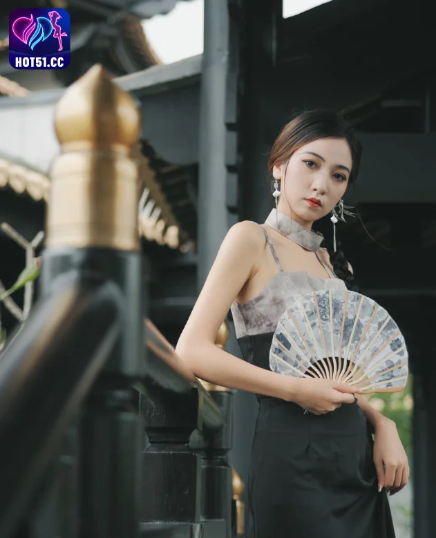 Mi LuFeng-Hot51