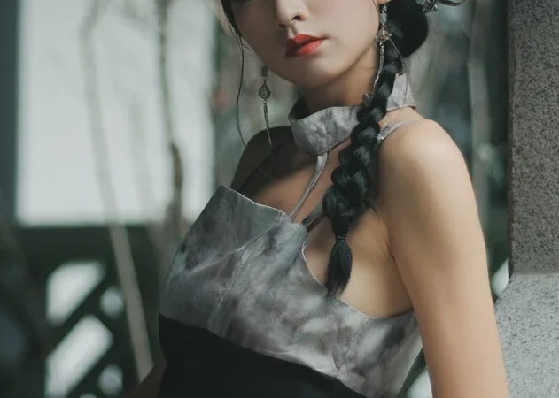 Mi LuFeng-Hot51