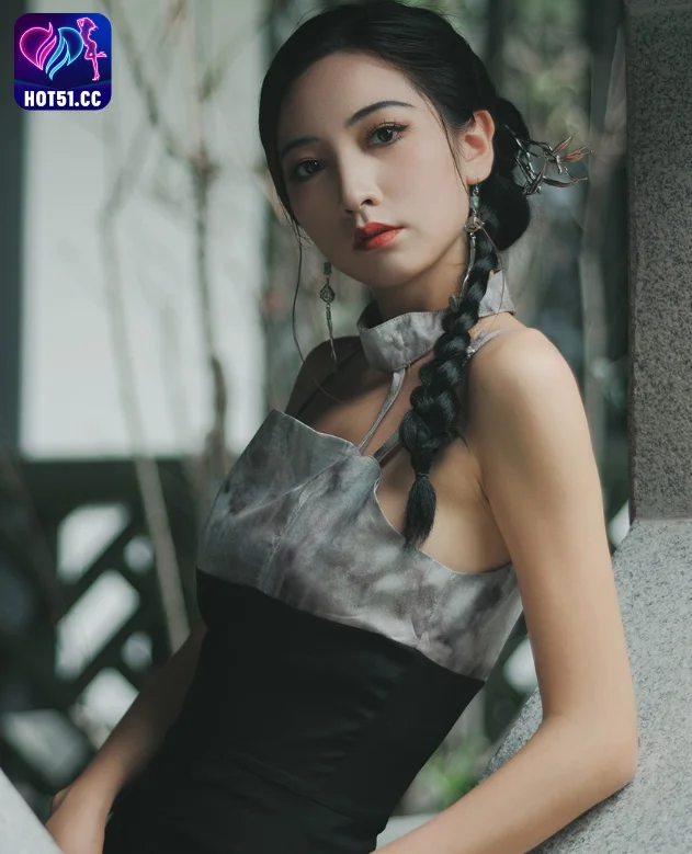 Mi LuFeng-Hot51