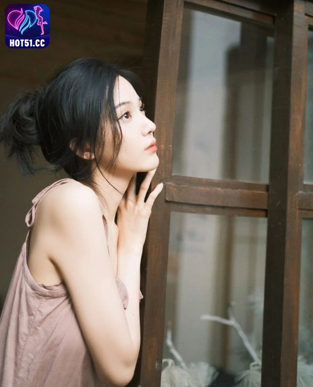 Feng Feng-Hot51