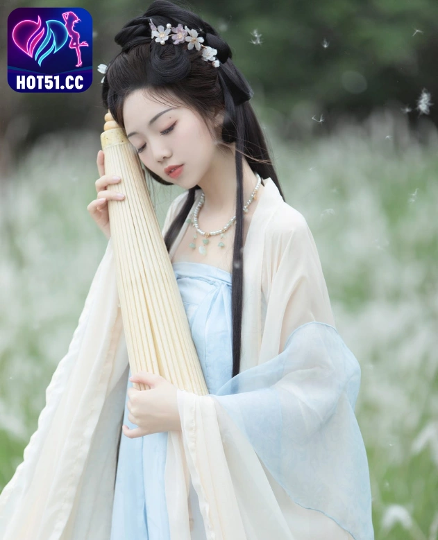 Shi Zhi Lin-Hot51