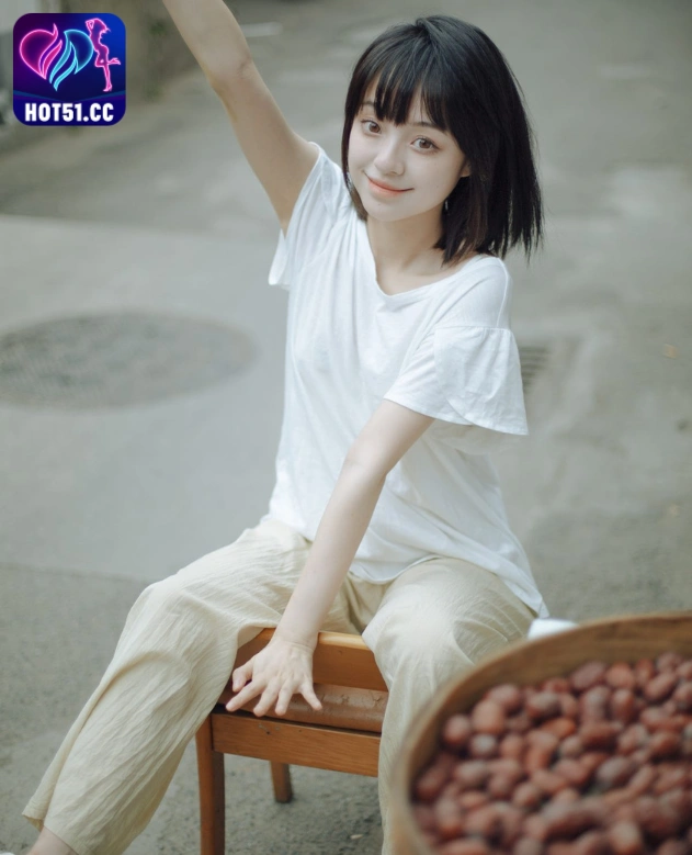 Yan Li Er-Hot51