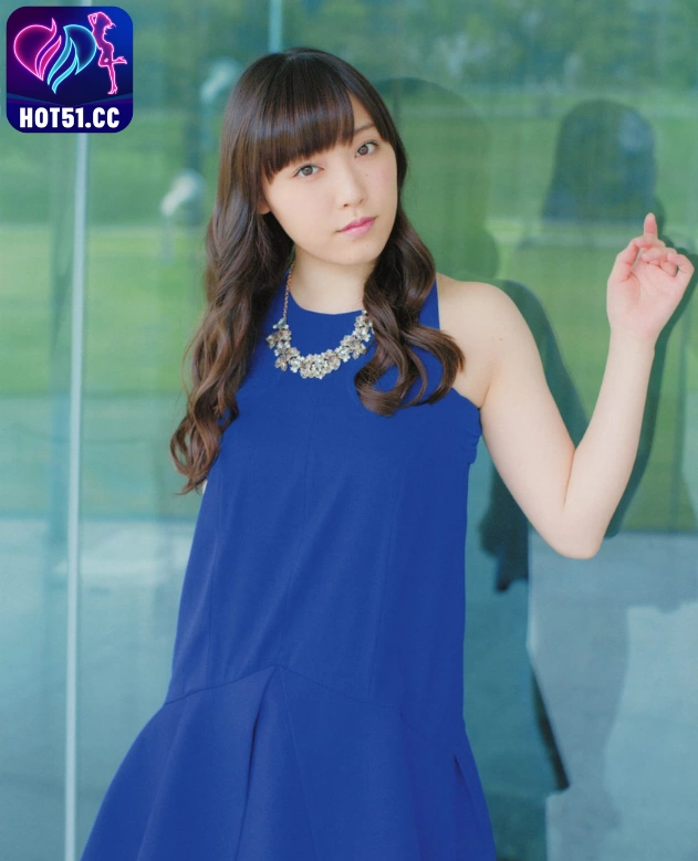 Mizuki Fukumura-Hot51