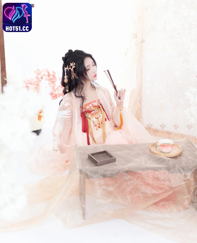 Xiao Su-Hot51
