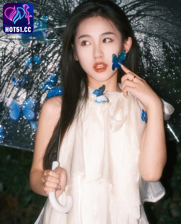 Liu Ling-Hot51
