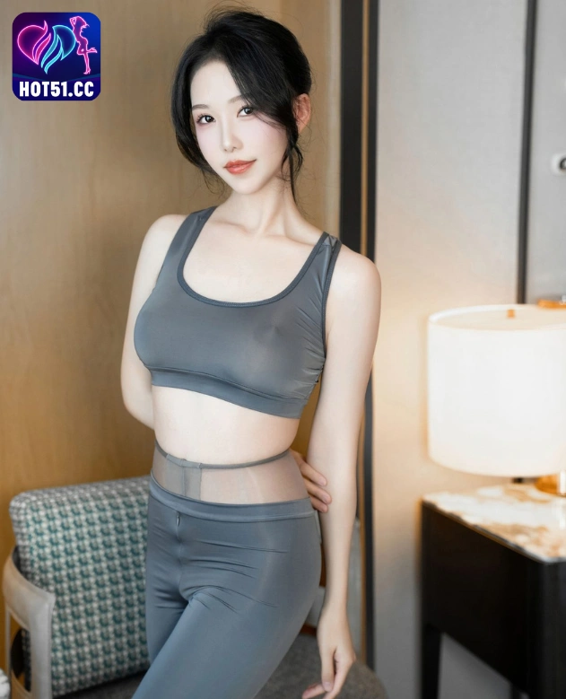 Ya Xue-Hot51